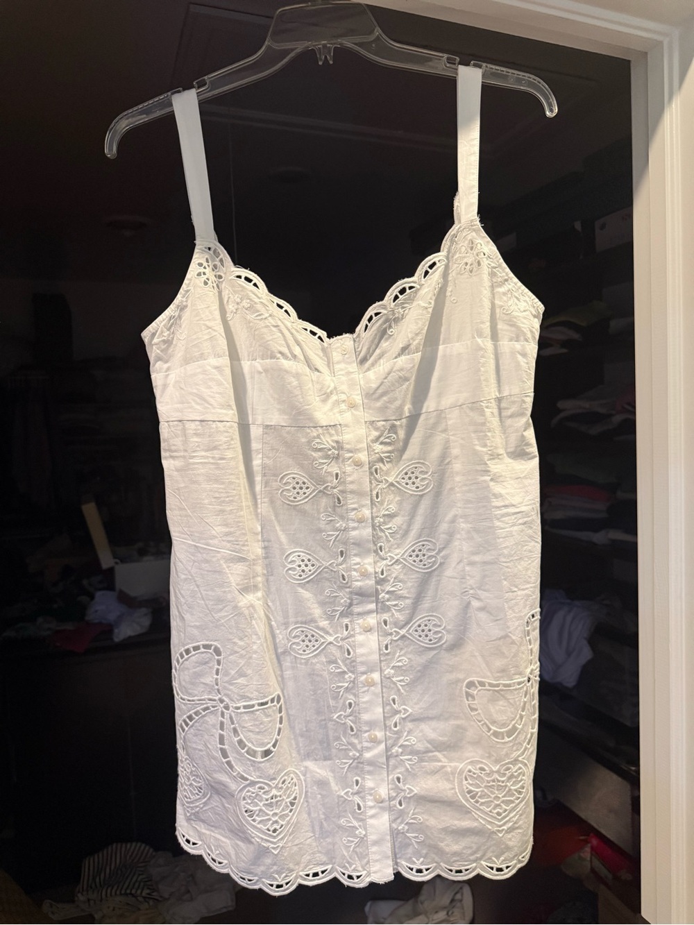 Lyre Bird Anthropologie Size L, NWT Embroidered Eyelet Mini Shift Dress.